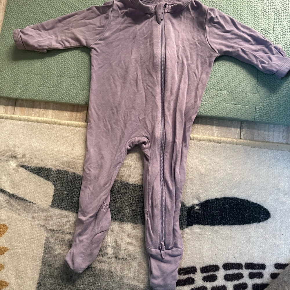 Kyte Baby Onesie in Lilac